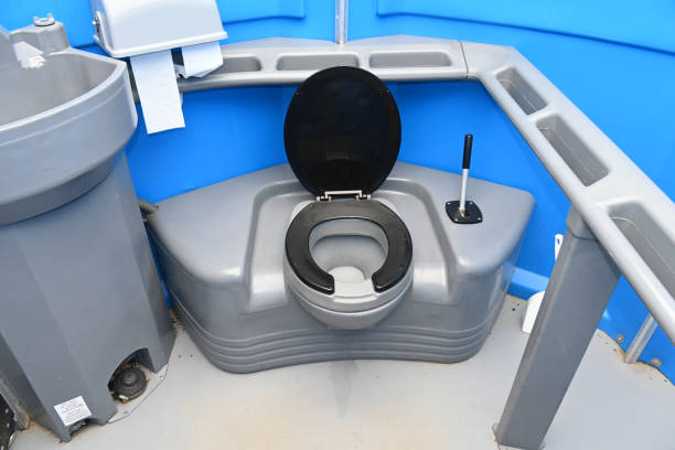 Best Luxury portable toilet rental  in West Swanzey, NH